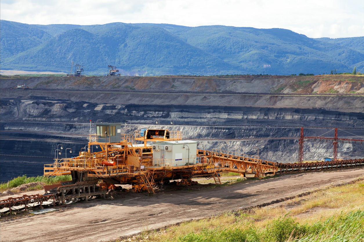 Dual Laminate for Mining: Application Solutions
